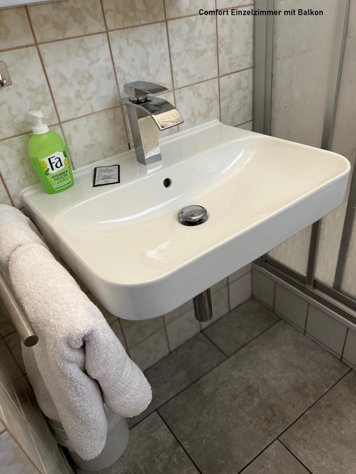 Hotelpension Am Thermalbad Bad Nenndorf Room photo